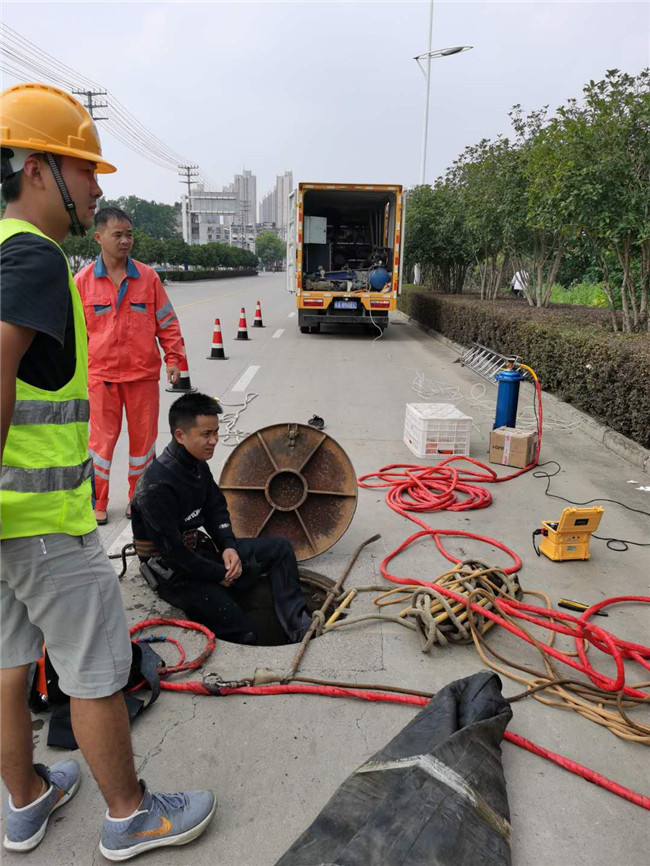 长安镇翻衬法管道修复技术主要工序