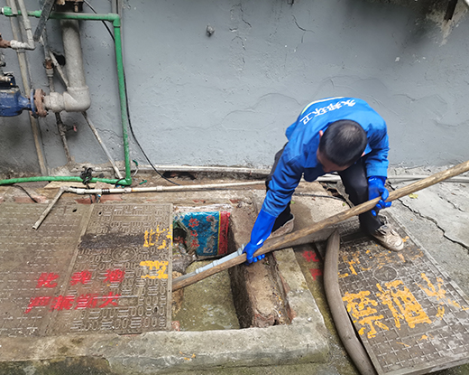 长安镇清掏化粪池